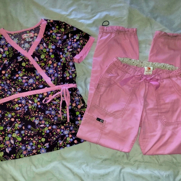 Koi Scrub Set Mock Wrap Light Pink size Small Tall